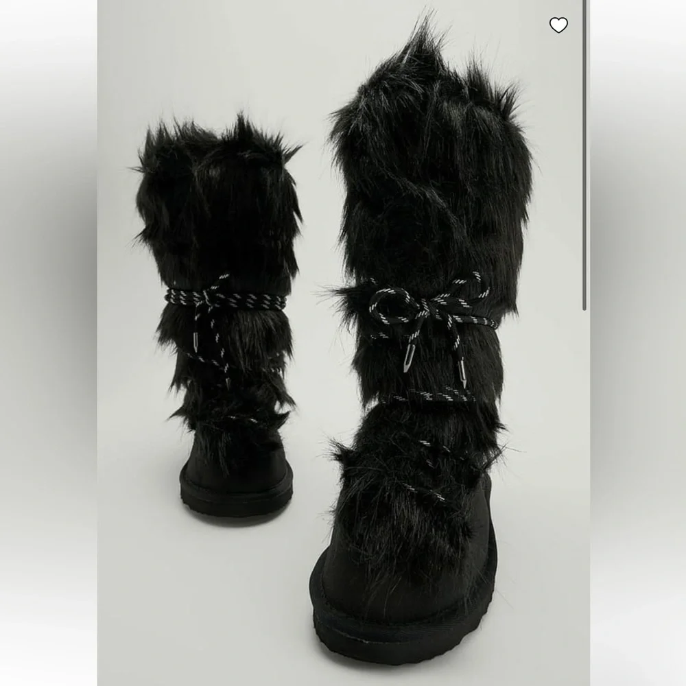 Faux Fur Winter Snow Boots - Black